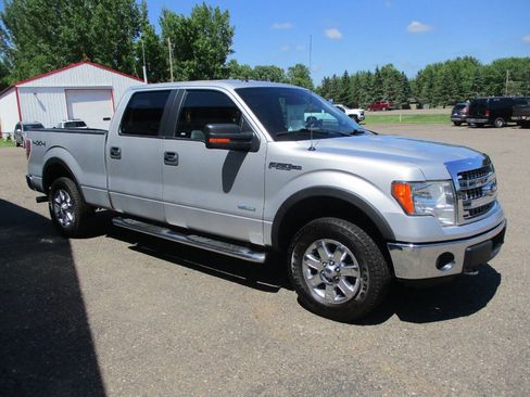 Used 2014 Ford F150 XLT w/ Equipment Group 302A Luxury AWD/4WD image 11