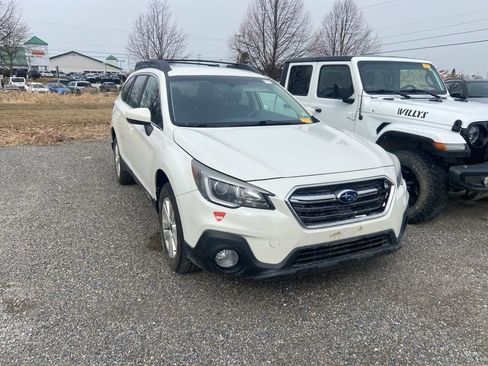 Used 2018 Subaru Outback 2.5i Premium image 1
