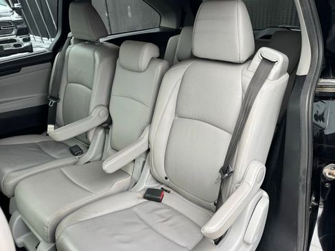 Used 2018 Honda Odyssey EX-L image 8
