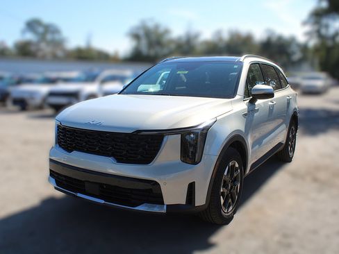 New 2026 Kia Sorento S FWD image 15