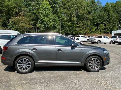 Used 2018 Audi Q7 3.0T Premium Plus w/ Premium Plus Package AWD/4WD image 4