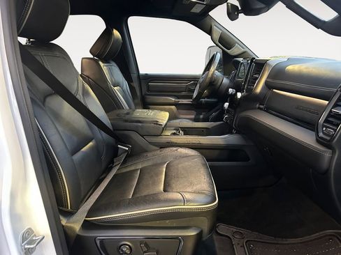 Used 2023 RAM 1500 Limited w/ Night Edition image 10