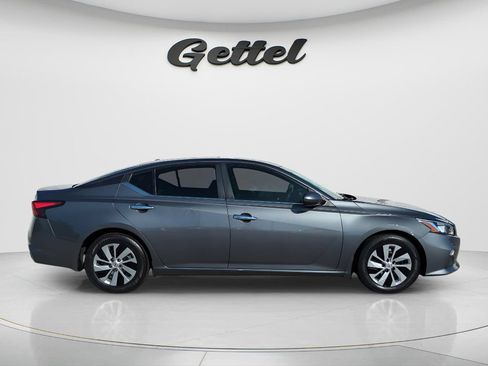 Used 2019 Nissan Altima 2.5 S FWD image 4