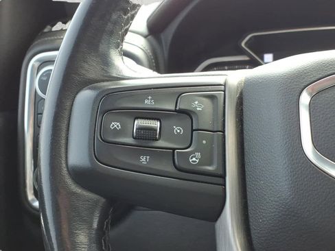 Used 2022 GMC Sierra 2500 Denali w/ Denali Ultimate Package AWD/4WD image 24