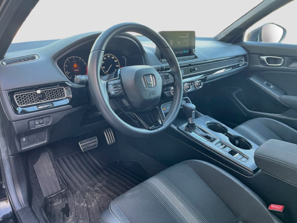 Used 2025 Honda Civic Sport image 9