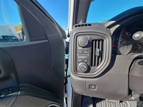 New 2026 Chevrolet Silverado 1500 W/T image 18