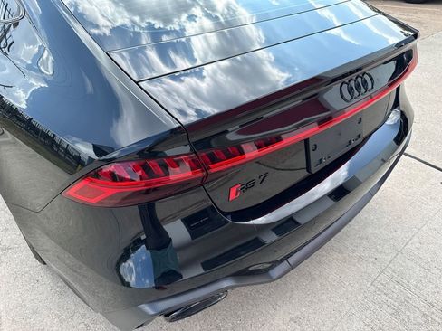 Used 2025 Audi RS 7 Performance w/ Matte Carbon Package AWD/4WD image 14
