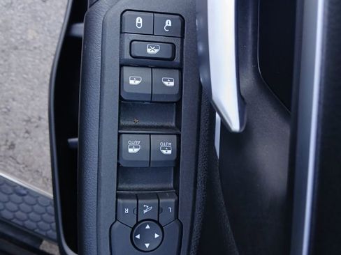 Used 2025 RAM 1500 Lone Star image 32