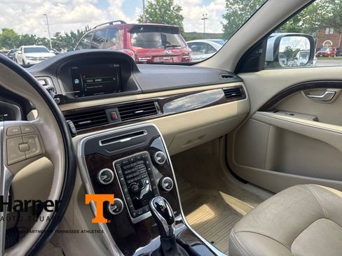 Used 2015 Volvo XC70 T5 Premier FWD image 16