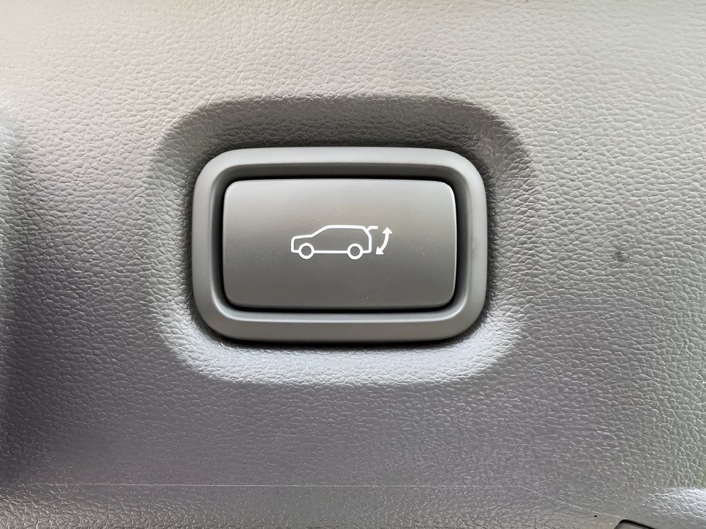 Certified 2024 Hyundai Ioniq 5 SEL AWD/4WD image 15