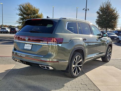 New 2026 Volkswagen Atlas SEL Premium R-Line image 3