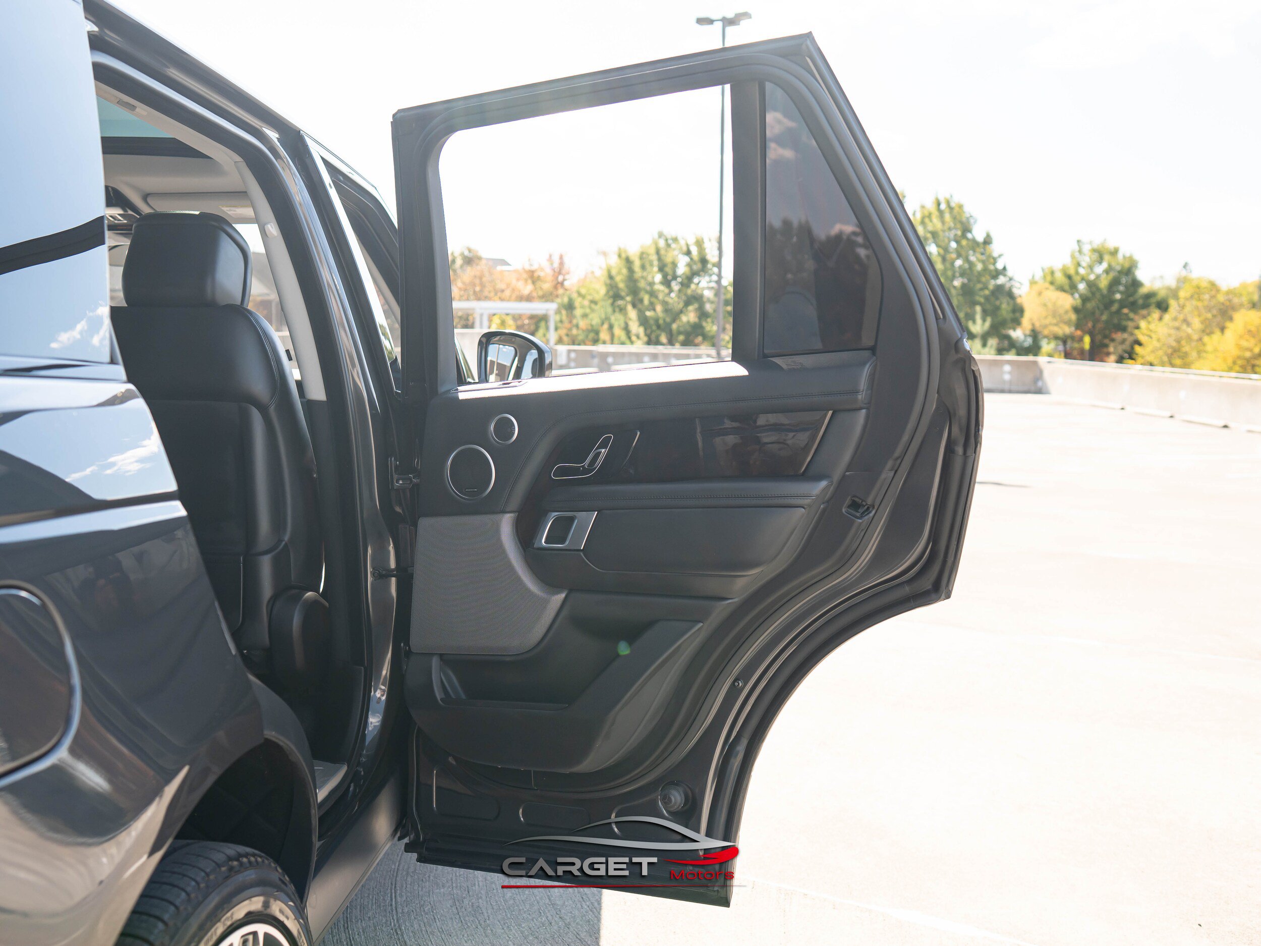 Used 2020 Land Rover Range Rover HSE AWD/4WD image 39