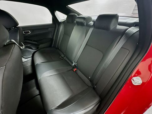 Used 2023 Honda Civic Sport image 25