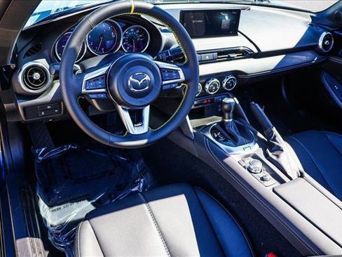 Used 2025 MAZDA MX-5 Miata Grand Touring w/ Appearance Package RWD image 14