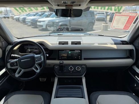 Used 2024 Land Rover Defender 110 X-Dynamic SE AWD/4WD image 13