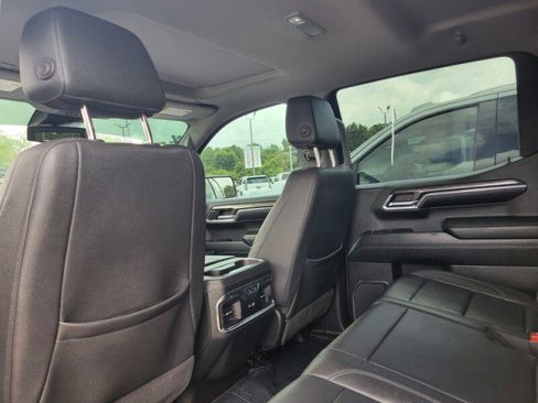 Used 2024 Chevrolet Silverado 1500 LTZ w/ LTZ Premium Package AWD/4WD image 27