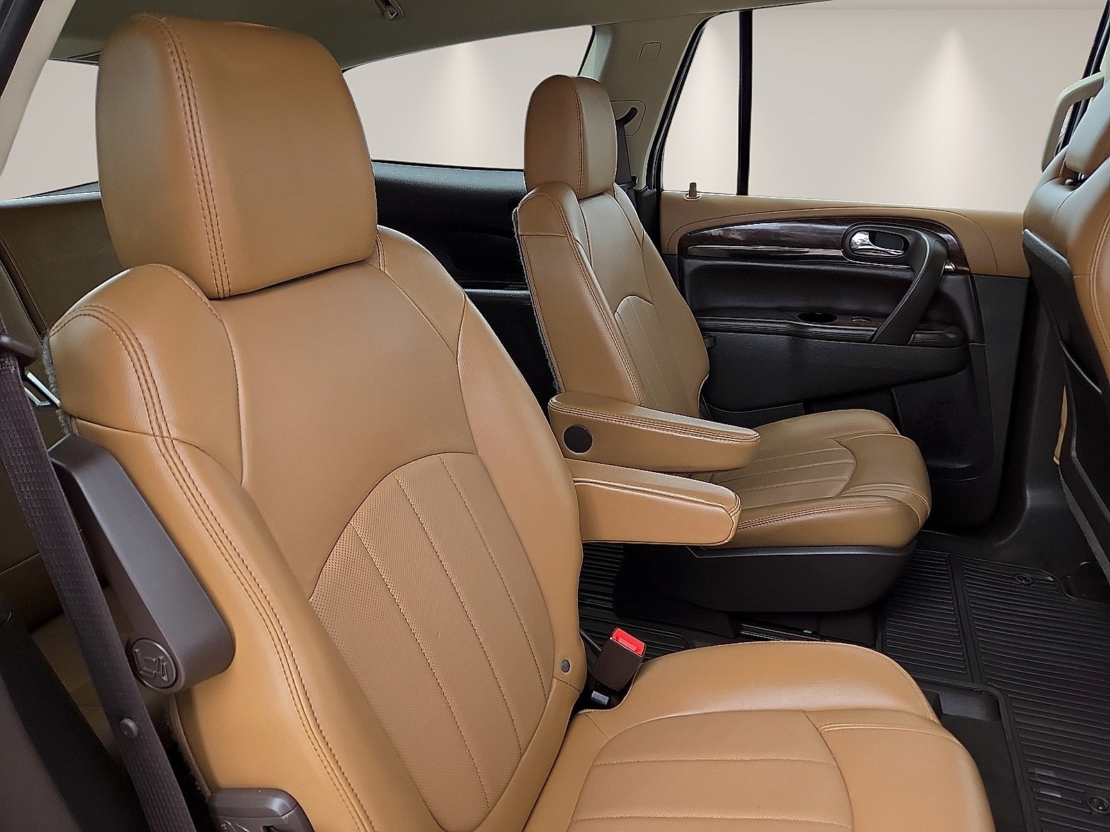 Used 2017 Buick Enclave Premium w/ Enclave Tuscan Edition FWD image 9