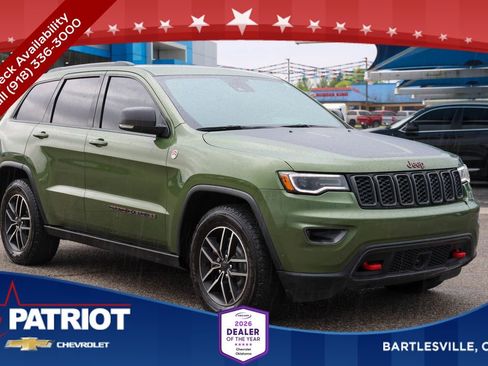 Used 2021 Jeep Grand Cherokee Trailhawk w/ Trailhawk Luxury Group image 1
