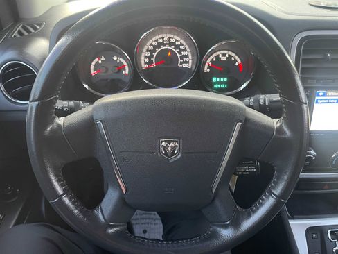 Used 2010 Dodge Caliber Heat w/ Premium Sound Group image 23