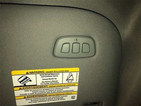 Used 2023 Ford F250 Lariat w/ Camper Package image 29