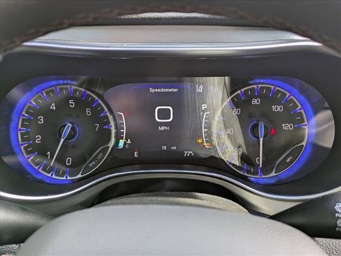 New 2026 Chrysler Pacifica Pinnacle image 11