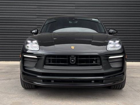 New 2026 Porsche Macan GTS image 10
