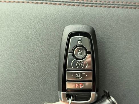 New 2026 Ford Explorer Active w/ Active Comfort Package image 23