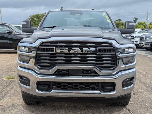 Used 2025 RAM 2500 Big Horn AWD/4WD image 9