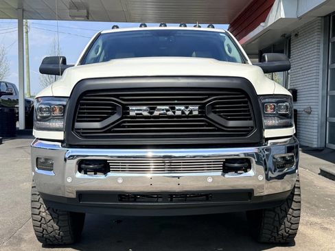 Used 2018 RAM 3500 Laramie image 7