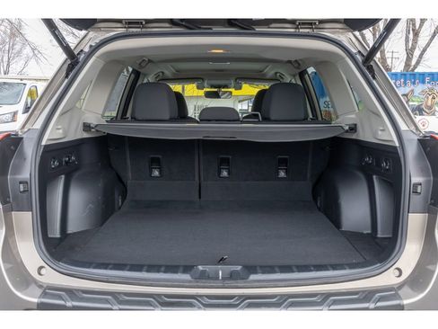 Used 2019 Subaru Forester Premium image 14