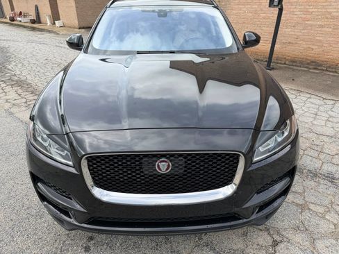 Used 2019 Jaguar F-PACE Premium AWD/4WD image 3