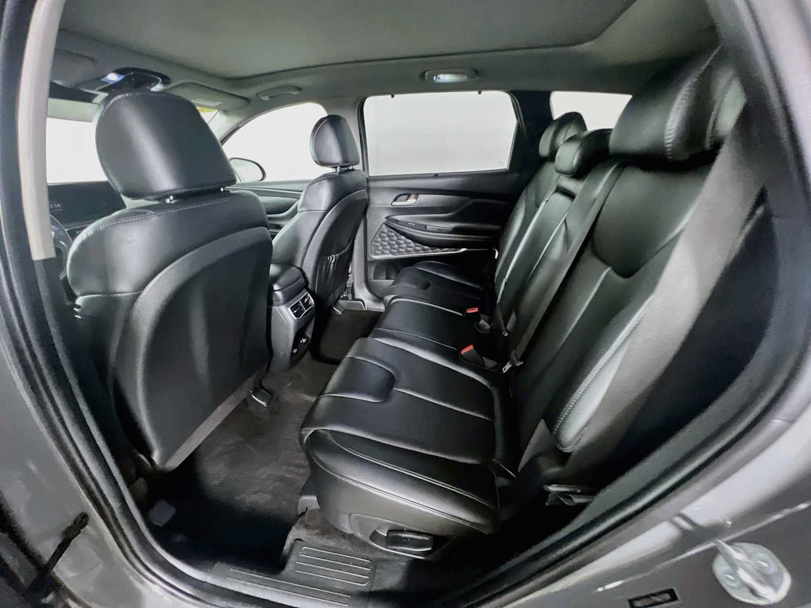 Certified 2023 Hyundai Santa Fe SEL w/ Premium Package AWD/4WD image 26