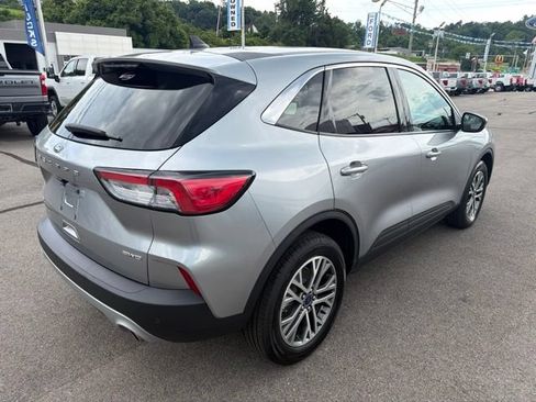 Used 2022 Ford Escape SEL w/ Technology Package AWD/4WD image 8