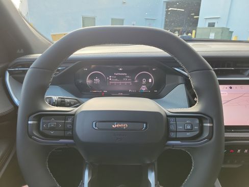 New 2026 Jeep Cherokee Limited image 13