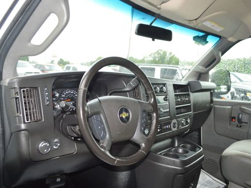 Used 2021 Chevrolet Express 2500 w/ Driver Convenience Package RWD image 14