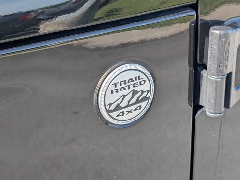 Used 2018 Jeep Wrangler Unlimited Sport S AWD/4WD image 10