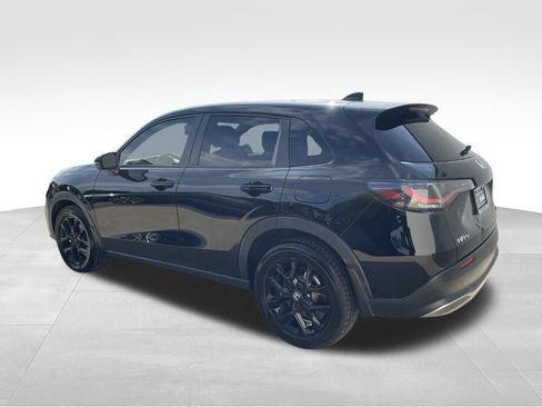 Used 2024 Honda HR-V Sport image 7