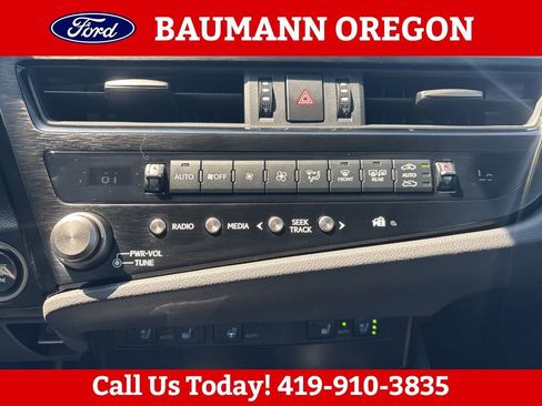 Used 2023 Lexus ES 250 w/ Premium Package AWD/4WD image 17