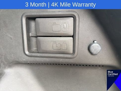 Used 2021 Chevrolet Equinox LT AWD/4WD image 12