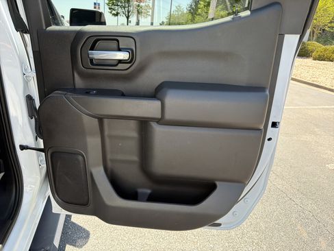 Used 2022 Chevrolet Silverado 1500 Custom w/ LPO, Dark Essentials Package RWD image 16