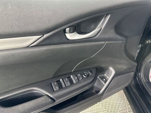 Used 2019 Honda Civic LX image 19