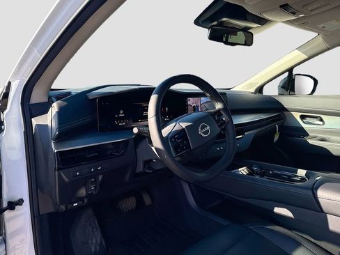 Used 2025 Nissan Murano SL image 8