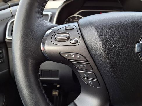 Used 2019 Nissan Murano SL w/ Cargo Package image 15