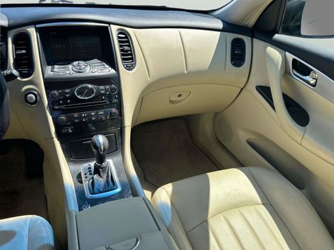 Used 2016 INFINITI QX50 2WD image 11