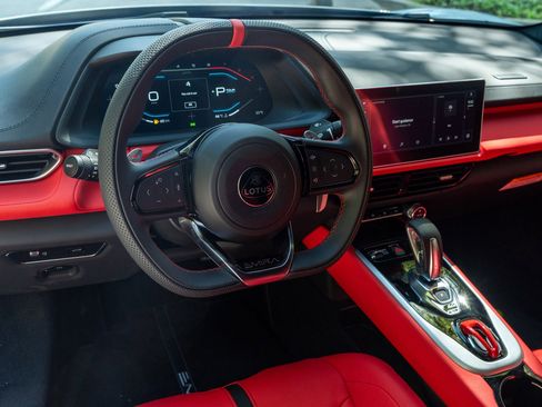 New 2025 Lotus Emira image 25