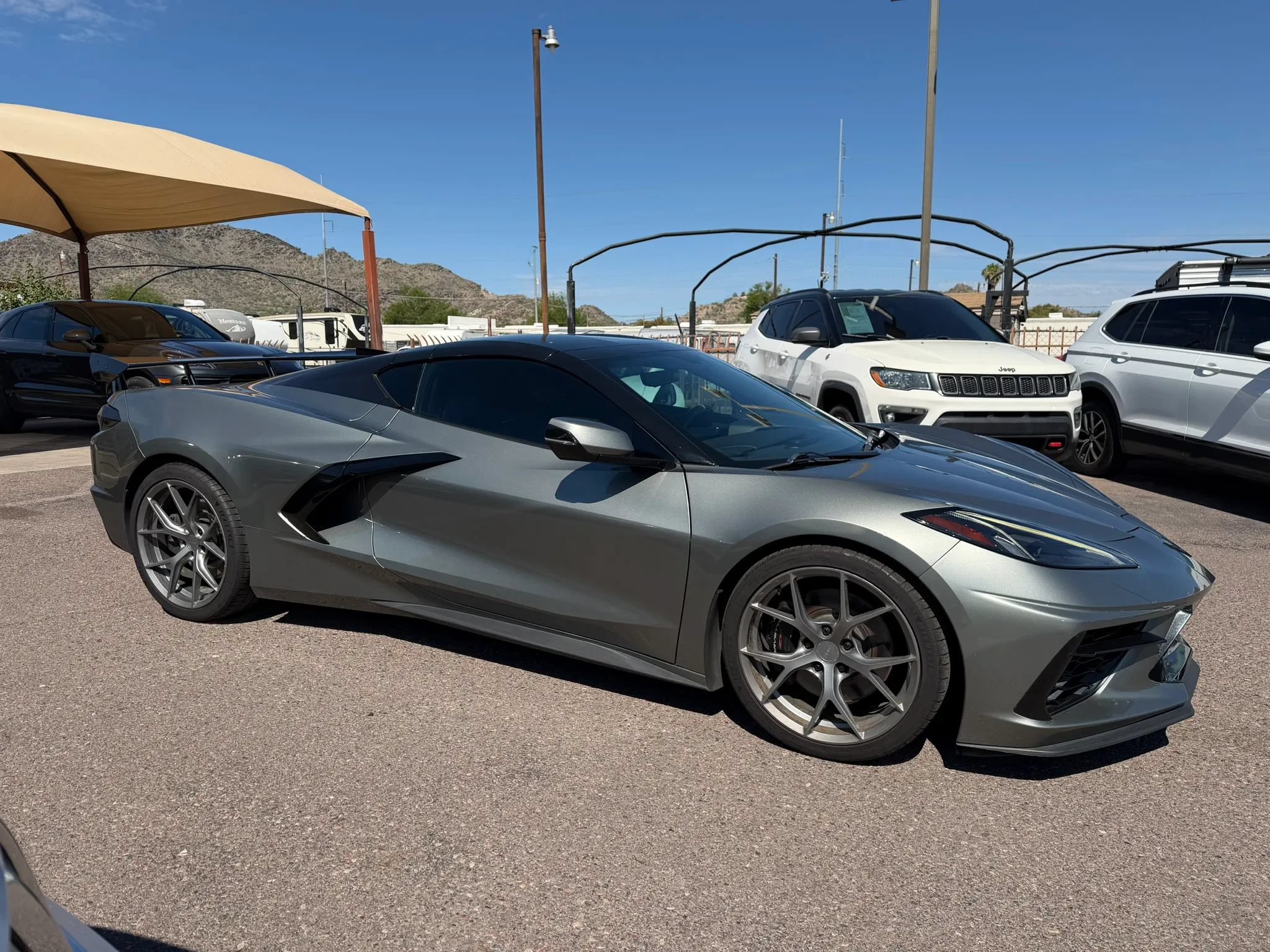 Used 2022 Chevrolet Corvette Stingray Preferred Cpe w/ Z51 Performance Package RWD image 4