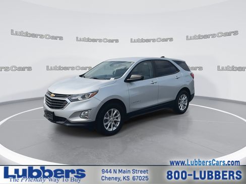 Used 2020 Chevrolet Equinox LS AWD/4WD image 4