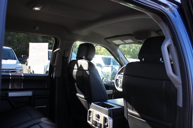 Used 2018 Ford F150 Lariat w/ Equipment Group 502A Luxury AWD/4WD image 17