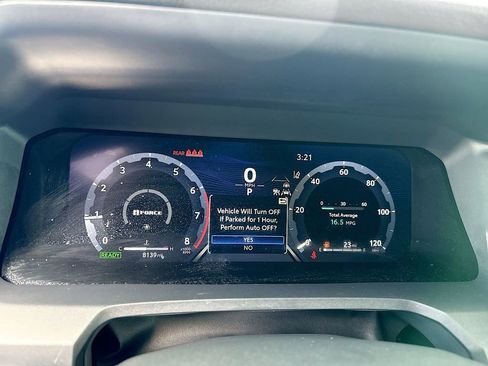Used 2025 Toyota Tacoma TRD Off-Road AWD/4WD image 33