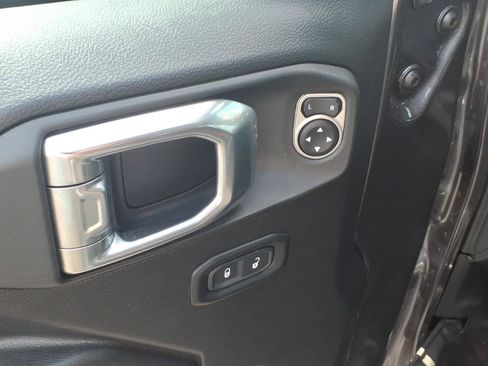 Used 2023 Jeep Wrangler Unlimited Sport AWD/4WD image 14